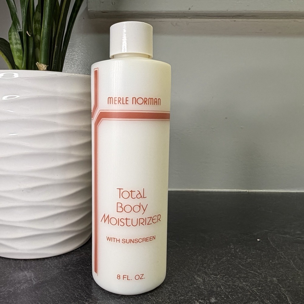 Vintage Merle Norman Total Body Moisturizer Lotion With Sunscreen 8 oz NEW